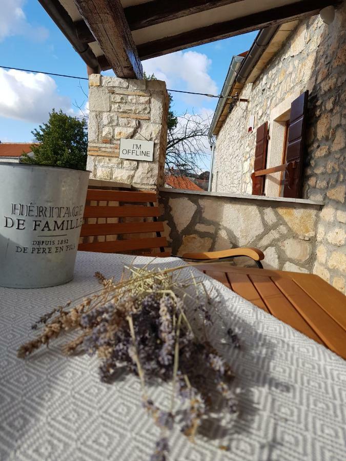 Villa Casa Di Roccia à Marčana Extérieur photo