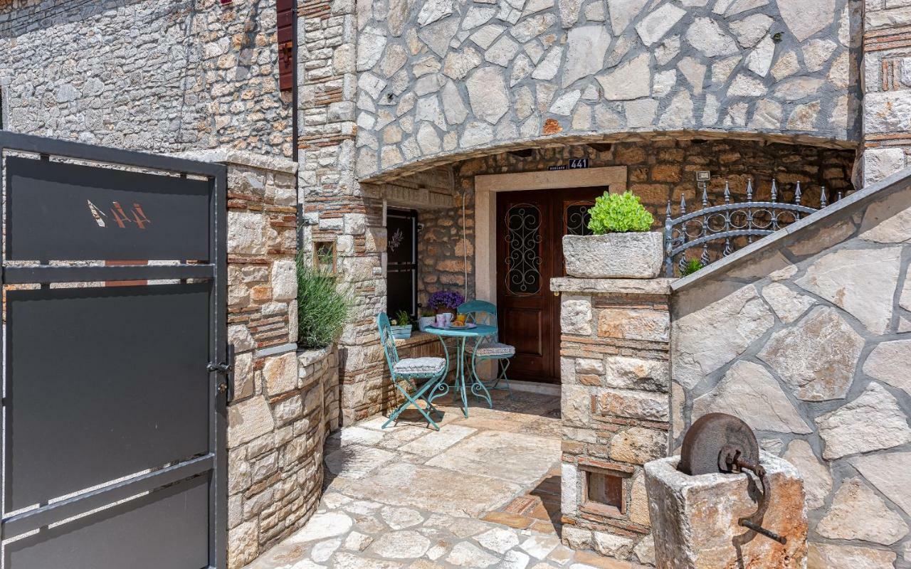 Villa Casa Di Roccia à Marčana Extérieur photo