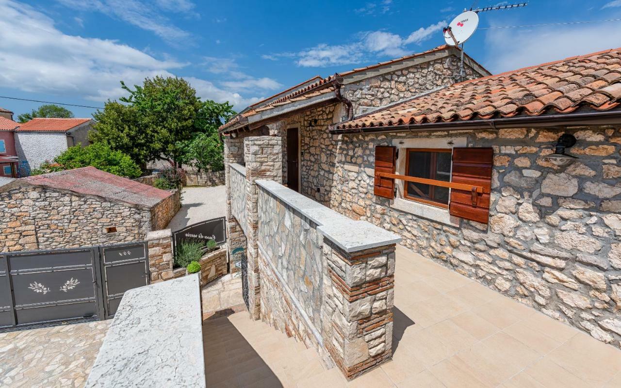 Villa Casa Di Roccia à Marčana Extérieur photo