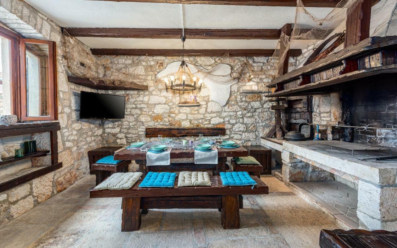 Villa Casa Di Roccia à Marčana Extérieur photo