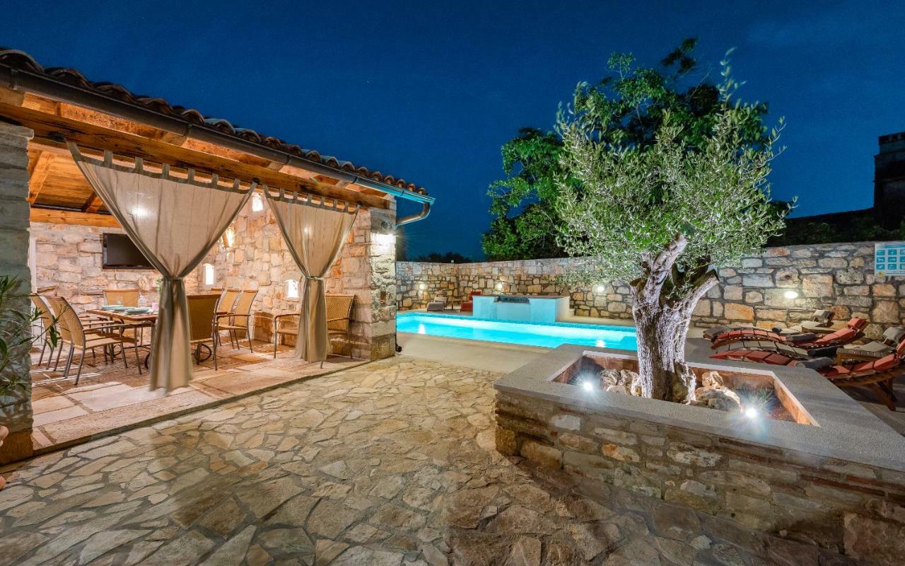 Villa Casa Di Roccia à Marčana Extérieur photo