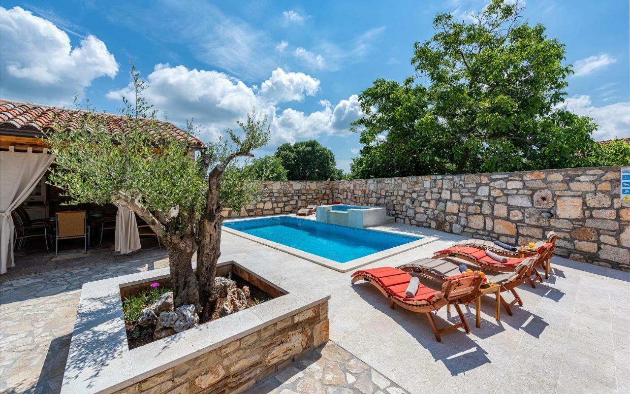 Villa Casa Di Roccia à Marčana Extérieur photo