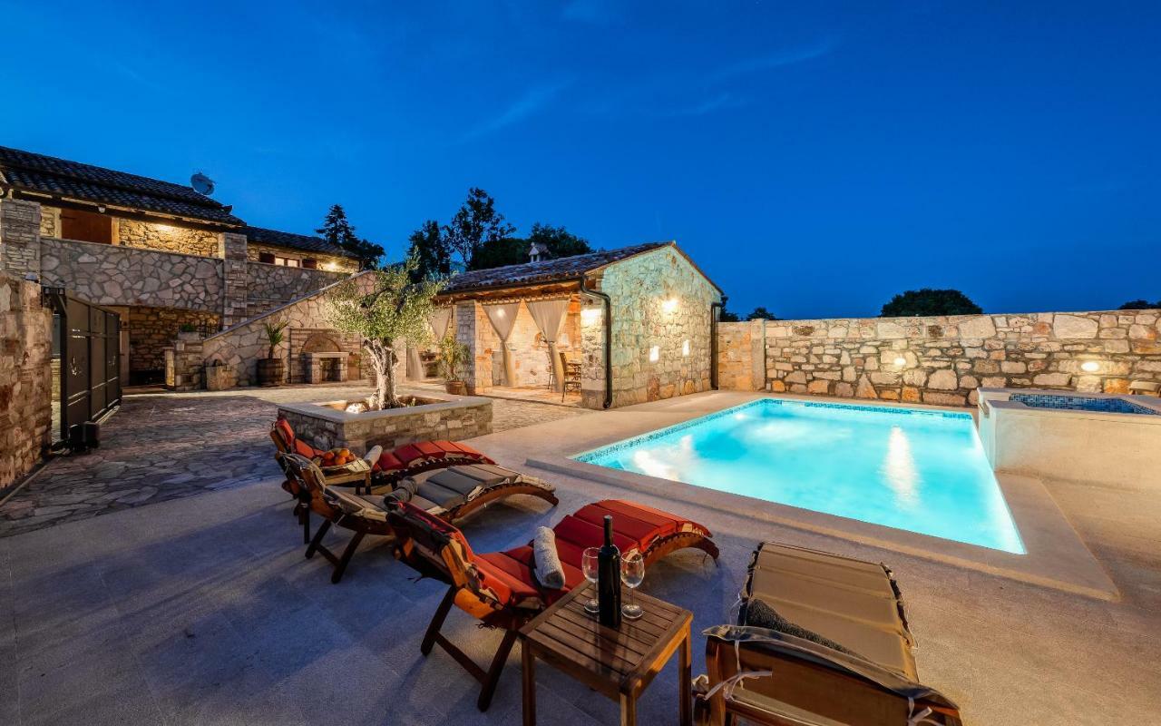 Villa Casa Di Roccia à Marčana Extérieur photo